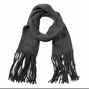 Lucky Brand Los Angeles New w/Tags Unisex Gray Fringed Scarf